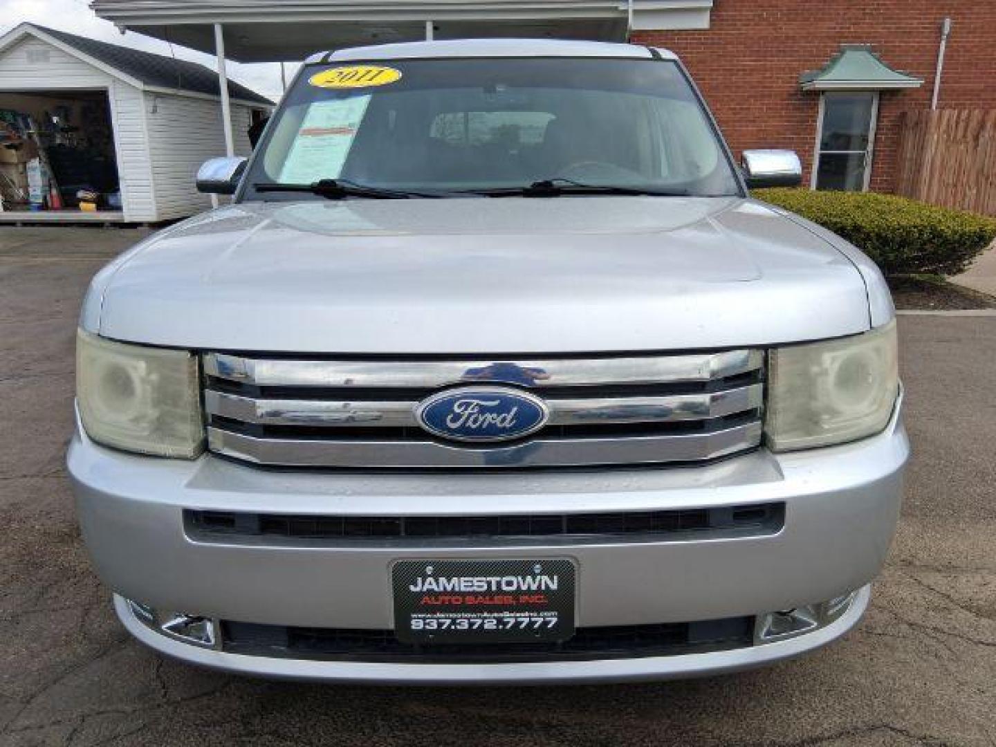2011 Ford Flex Limited FWD (2FMGK5DC0BB) with an 3.5L V6 DOHC 24V engine, 6-Speed Automatic Overdrive transmission, located at 1865 W 2nd St., Xenia, OH, 45385, (937) 372-7777, 39.681259, -83.961945 - Third Row - Photo#4
