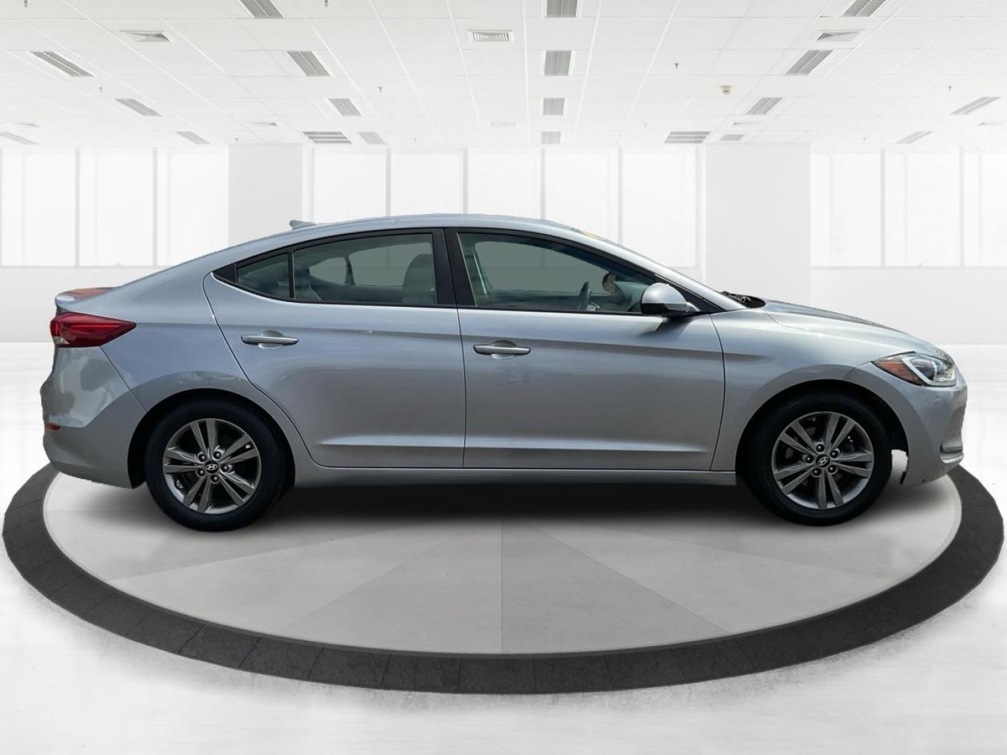 2017 Hyundai Elantra SE (5NPD84LF1HH) with an Nu 2L I-4 DOHC engine, located at 1865 W 2nd St., Xenia, OH, 45385, (937) 372-7777, 39.681259, -83.961945 - 2017 Hyundai Elantra SE - Photo#1