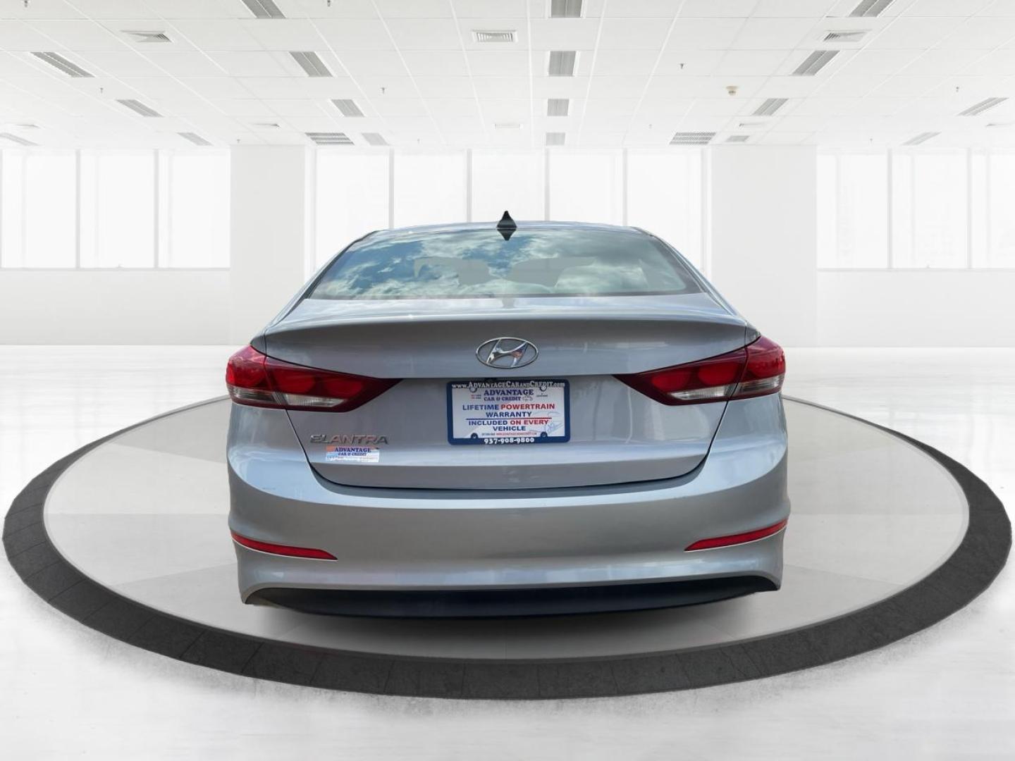 2017 Hyundai Elantra SE (5NPD84LF1HH) with an Nu 2L I-4 DOHC engine, located at 1865 W 2nd St., Xenia, OH, 45385, (937) 372-7777, 39.681259, -83.961945 - 2017 Hyundai Elantra SE - Photo#3