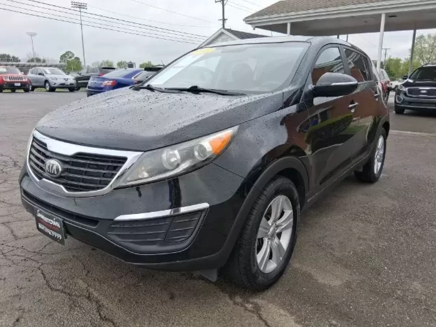 2013 Kia Sportage LX (KNDPB3A27D7) with an 2.4L I-4 DOHC engine, located at 1865 W 2nd St., Xenia, OH, 45385, (937) 372-7777, 39.681259, -83.961945 - **Discover Your Next Adventure with the 2013 Kia Sportage at Jamestown Auto Sales!**<br /> <br /> Are you ready to elevate your weekend adventures or make your daily commute more enjoyable? The 2013 Kia Sportage LX is your ticket to a versatile lifestyle, perfectly designed for those who crave both - Photo#2