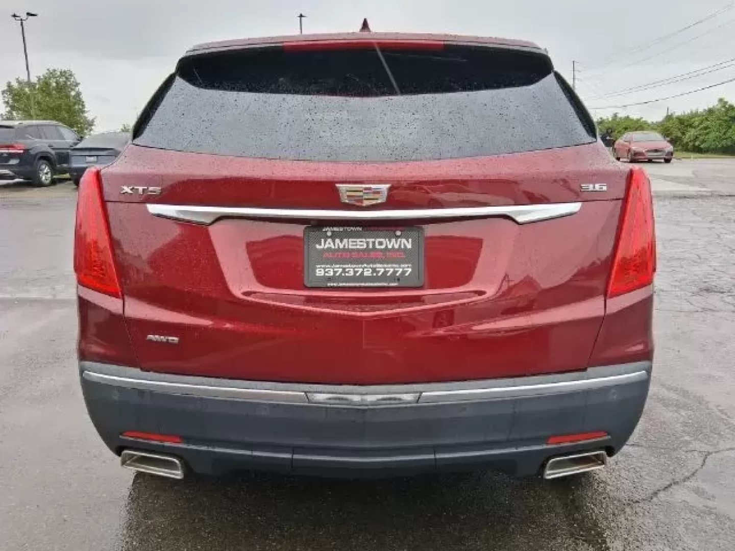 2017 Cadillac XT5 Luxury AWD (1GYKNDRS4HZ) with an 3.6L V6 DOHC 24V engine, 8-Speed Automatic transmission, located at 1865 W 2nd St., Xenia, OH, 45385, (937) 372-7777, 39.681259, -83.961945 - 2017 Cadillac XT5 Luxury AWD - Photo#26