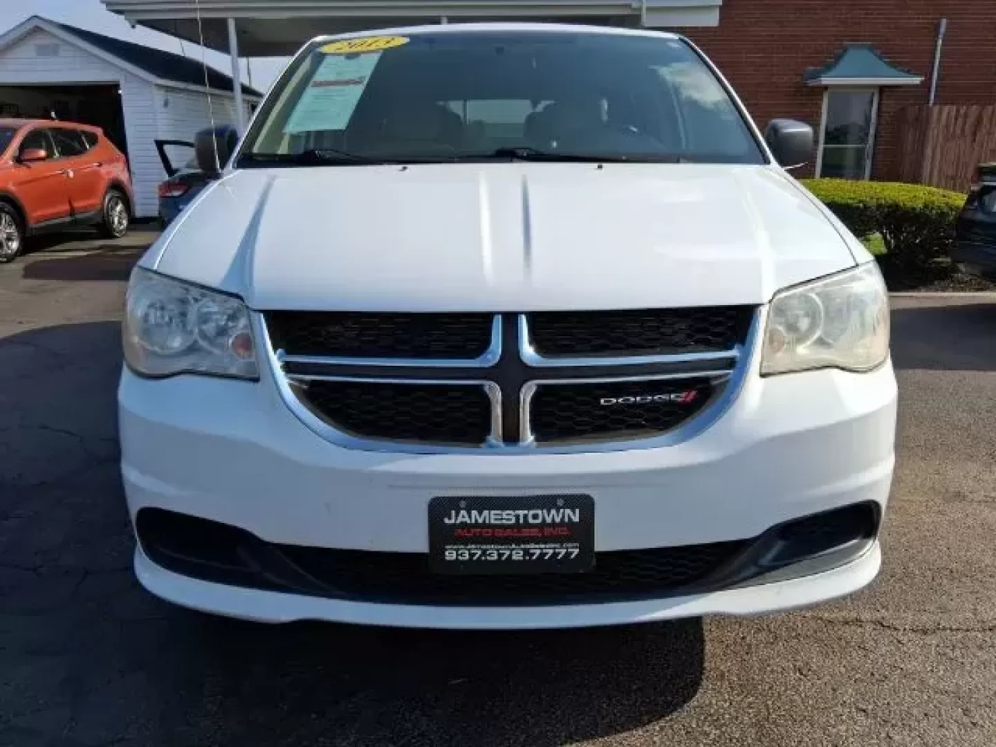 2013 Dodge Grand Caravan SE (2C4RDGBG4DR) with an 3.6L V6 DOHC 24V engine, 6-Speed Automatic transmission, located at 1865 W 2nd St., Xenia, OH, 45385, (937) 372-7777, 39.681259, -83.961945 - 2013 Dodge Grand Caravan SE - Photo#4