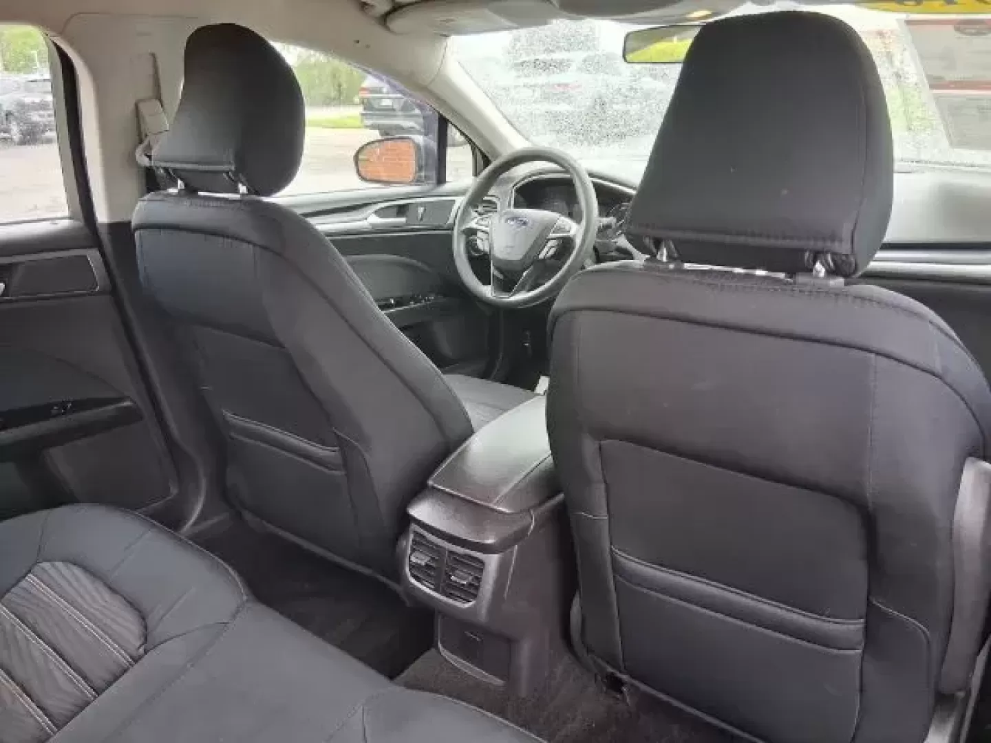 2016 Ford Fusion SE (1FA6P0H77G5) with an Other engine, located at 1865 W 2nd St., Xenia, OH, 45385, (937) 372-7777, 39.681259, -83.961945 - **Elevate Your Daily Commute with the 2016 Ford Fusion SE A Perfect Blend of Style and Reliability!**<br /> <br /> Are you in search of a vehicle that not only meets your daily commuting needs but also adds a touch of sophistication to your lifestyle? Look no further than this stunning 2016 Ford Fu - Photo#10