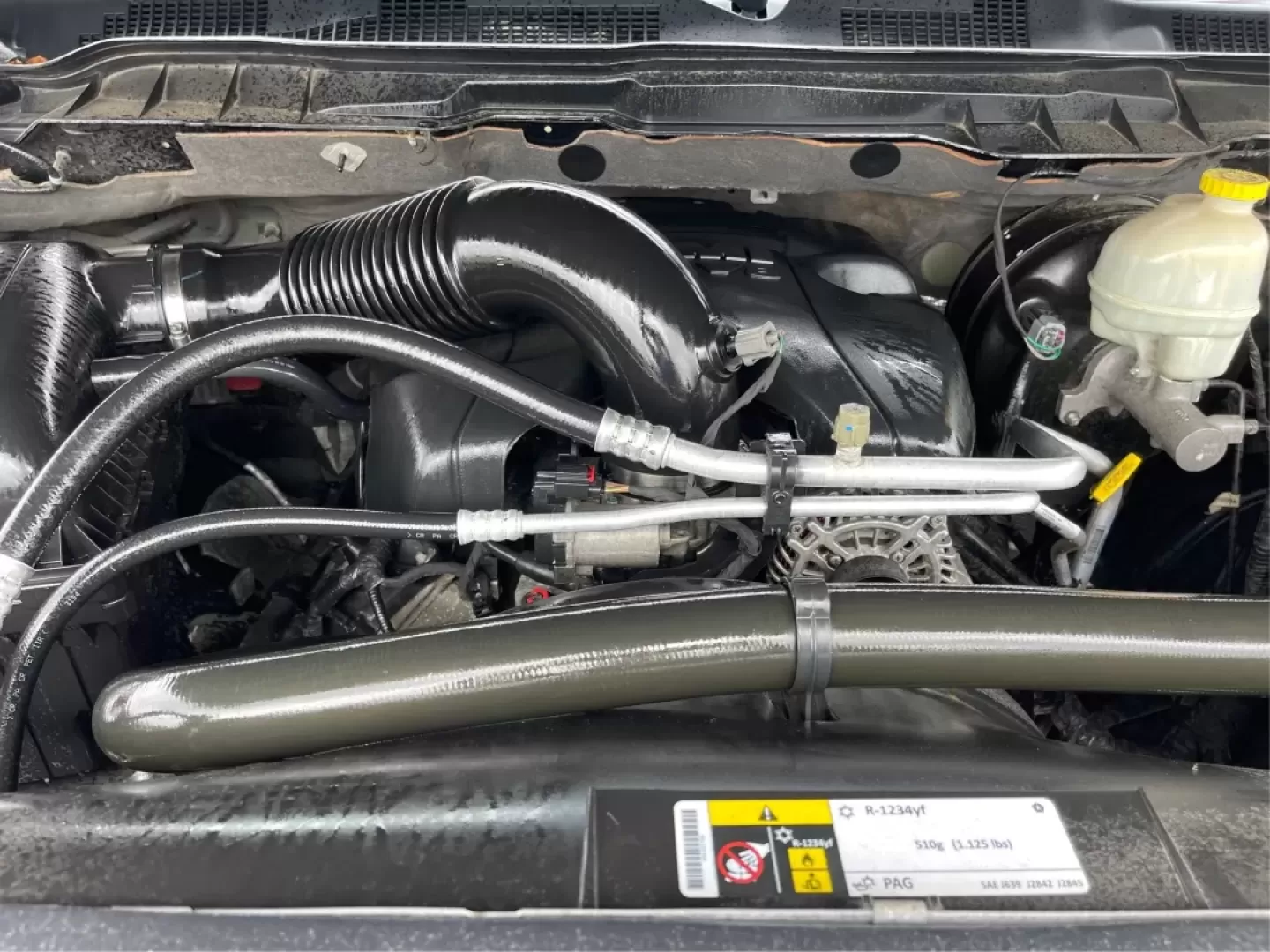 2015 Ram 1500 Laramie Crew Cab SWB 4WD (1C6RR7NT7FS) with an 5.7L V8 OHV 16V engine, 8-Speed Automatic transmission, located at 1865 W 2nd St., Xenia, OH, 45385, (937) 372-7777, 39.681259, -83.961945 - **Unlock Your Weekend Adventures with the 2015 Ram 1500 Laramie Crew Cab 4WD at Jamestown Auto Sales!**<br /> <br /> Are you ready to elevate your lifestyle with a vehicle that combines power, comfort, and versatility? Look no further than this 2015 Ram 1500 Laramie Crew Cab SWB, the ultimate truck - Photo#21