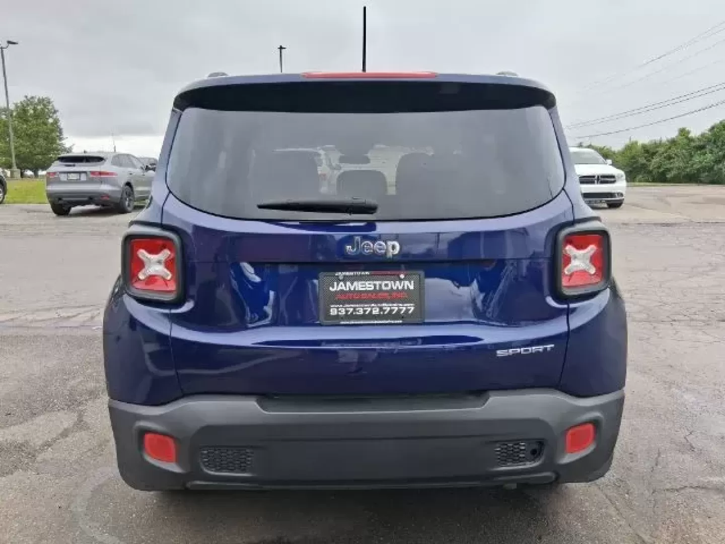 2017 Jeep Renegade Sport FWD (ZACCJAAB1HP) with an Other engine, located at 1865 W 2nd St., Xenia, OH, 45385, (937) 372-7777, 39.681259, -83.961945 - 2017 Jeep Renegade Sport FWD - Photo#5