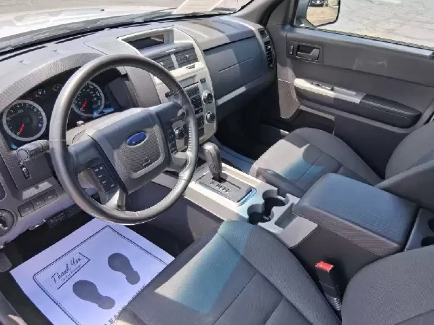 2011 Ford Escape XLT (1FMCU0DGXBK) with an Other engine, located at 1865 W 2nd St., Xenia, OH, 45385, (937) 372-7777, 39.681259, -83.961945 - 2011 Ford Escape XLT - Photo#6