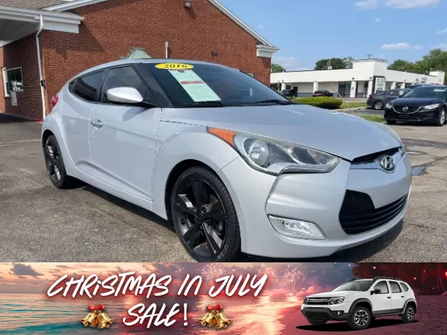 photo of 2016 Hyundai Veloster Base