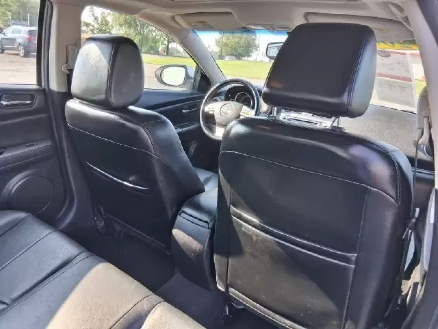 2009 Mazda Mazda6 s Touring (1YVHP82B795) with an 3.7L V6 24V DOHC engine, located at 1865 W 2nd St., Xenia, OH, 45385, (937) 372-7777, 39.681259, -83.961945 - **Embrace Life's Journeys with the 2009 Mazda6 s Touring Your Next Adventure Awaits!**<br /> <br /> Discover the perfect blend of style, performance, and practicality with the 2009 Mazda6 s Touring, available now at Jamestown Auto Sales in Xenia, OH. This stunning sedan, wrapped in a striking Black - Photo#10