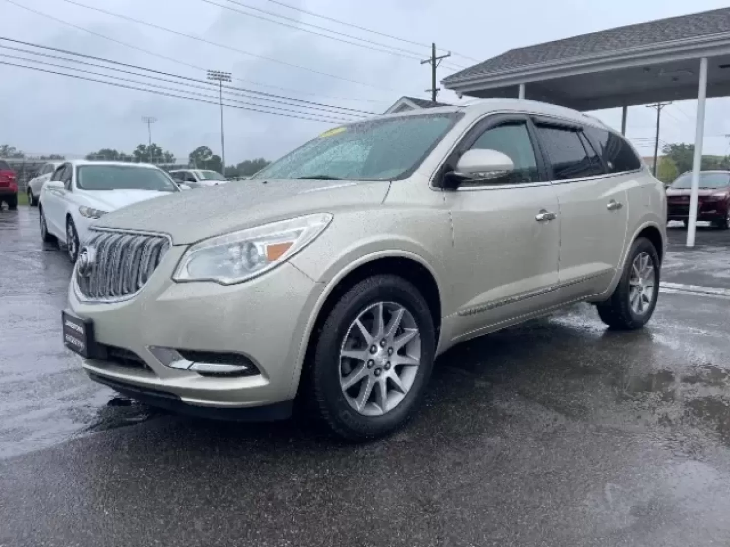 2013 Buick Enclave Leather (5GAKVCKD7DJ) with an 3.6L V-6 gasoline direct injection engine, located at 1865 W 2nd St., Xenia, OH, 45385, (937) 372-7777, 39.681259, -83.961945 - **Discover the Perfect Family SUV: 2013 Buick Enclave at Jamestown Auto Sales!**<br /> <br /> Are you searching for a vehicle that combines style, comfort, and functionality for your growing family? Look no further than this stunning 2013 Buick Enclave, now available at Jamestown Auto Sales in Xenia - Photo#1