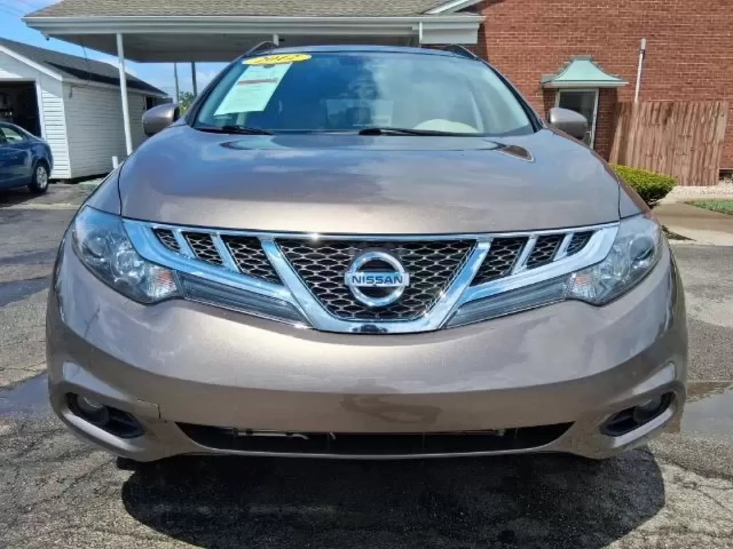 2012 Nissan Murano SL (JN8AZ1MW6CW) with an 3.5L V-6 DOHC engine, located at 1865 W 2nd St., Xenia, OH, 45385, (937) 372-7777, 39.681259, -83.961945 - **Explore Adventure and Comfort with the 2012 Nissan Murano SL at Jamestown Auto Sales!**<br /> <br /> Are you ready for your next family adventure or daily commute without sacrificing comfort and style? Look no further than the stunning 2012 Nissan Murano SL, available now at Jamestown Auto Sales i - Photo#4