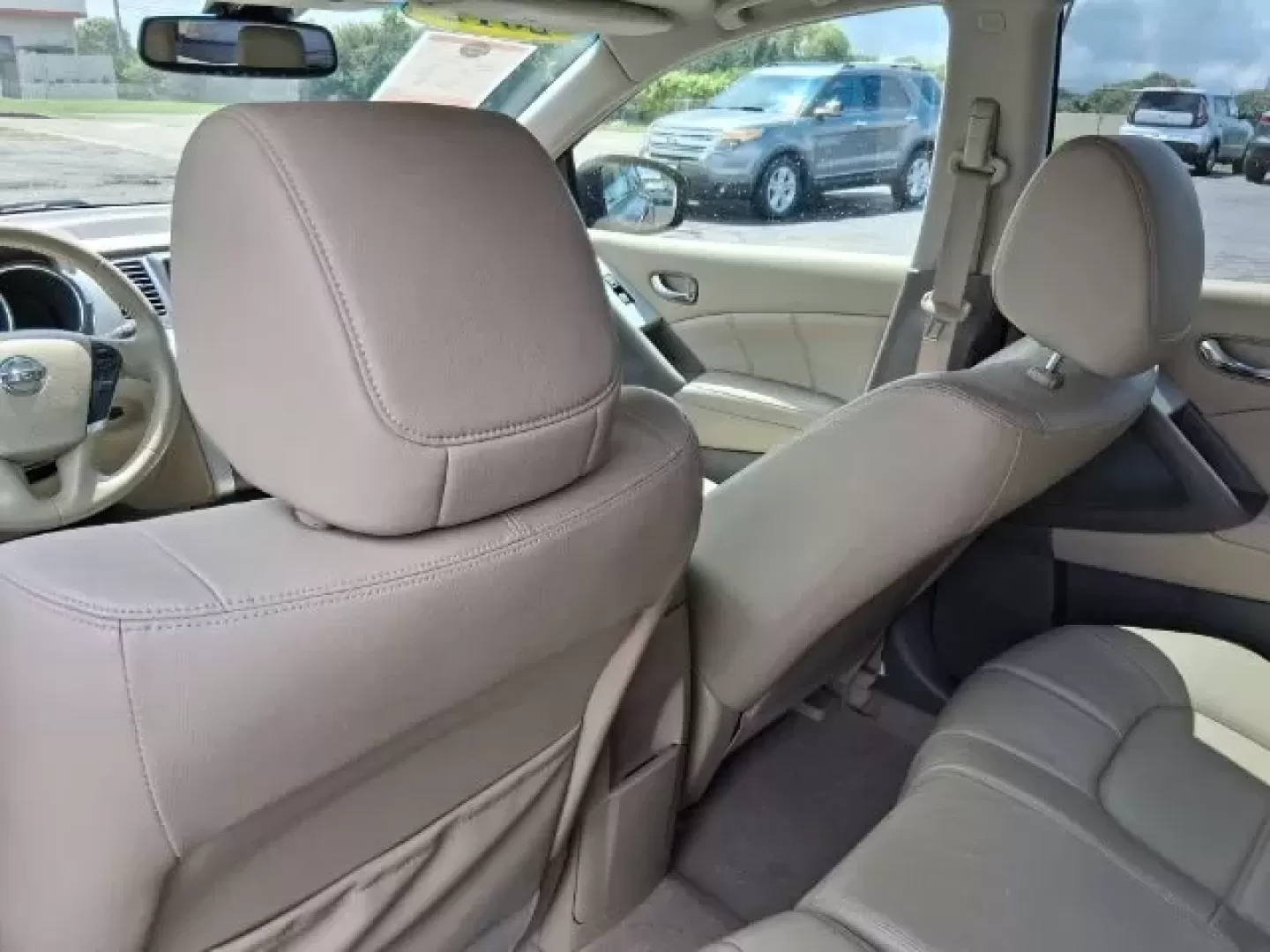 2012 Nissan Murano SL (JN8AZ1MW6CW) with an 3.5L V-6 DOHC engine, located at 1865 W 2nd St., Xenia, OH, 45385, (937) 372-7777, 39.681259, -83.961945 - **Explore Adventure and Comfort with the 2012 Nissan Murano SL at Jamestown Auto Sales!**<br /> <br /> Are you ready for your next family adventure or daily commute without sacrificing comfort and style? Look no further than the stunning 2012 Nissan Murano SL, available now at Jamestown Auto Sales i - Photo#9