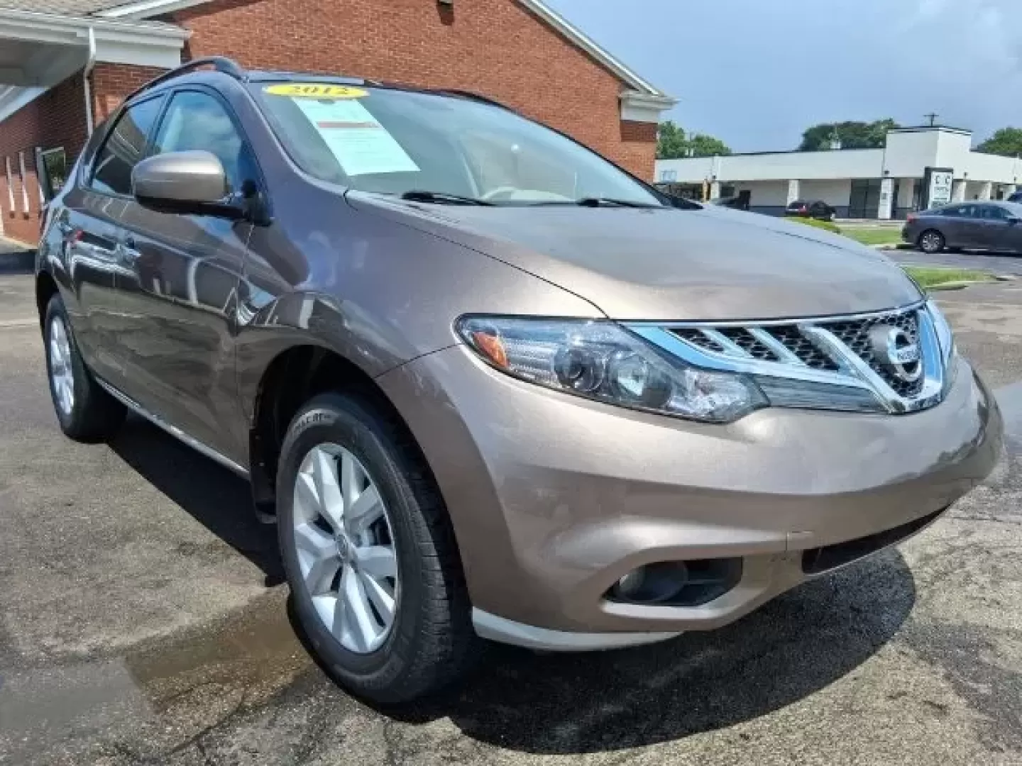 2012 Nissan Murano SL (JN8AZ1MW6CW) with an 3.5L V-6 DOHC engine, located at 1865 W 2nd St., Xenia, OH, 45385, (937) 372-7777, 39.681259, -83.961945 - **Explore Adventure and Comfort with the 2012 Nissan Murano SL at Jamestown Auto Sales!**<br /> <br /> Are you ready for your next family adventure or daily commute without sacrificing comfort and style? Look no further than the stunning 2012 Nissan Murano SL, available now at Jamestown Auto Sales i - Photo#0