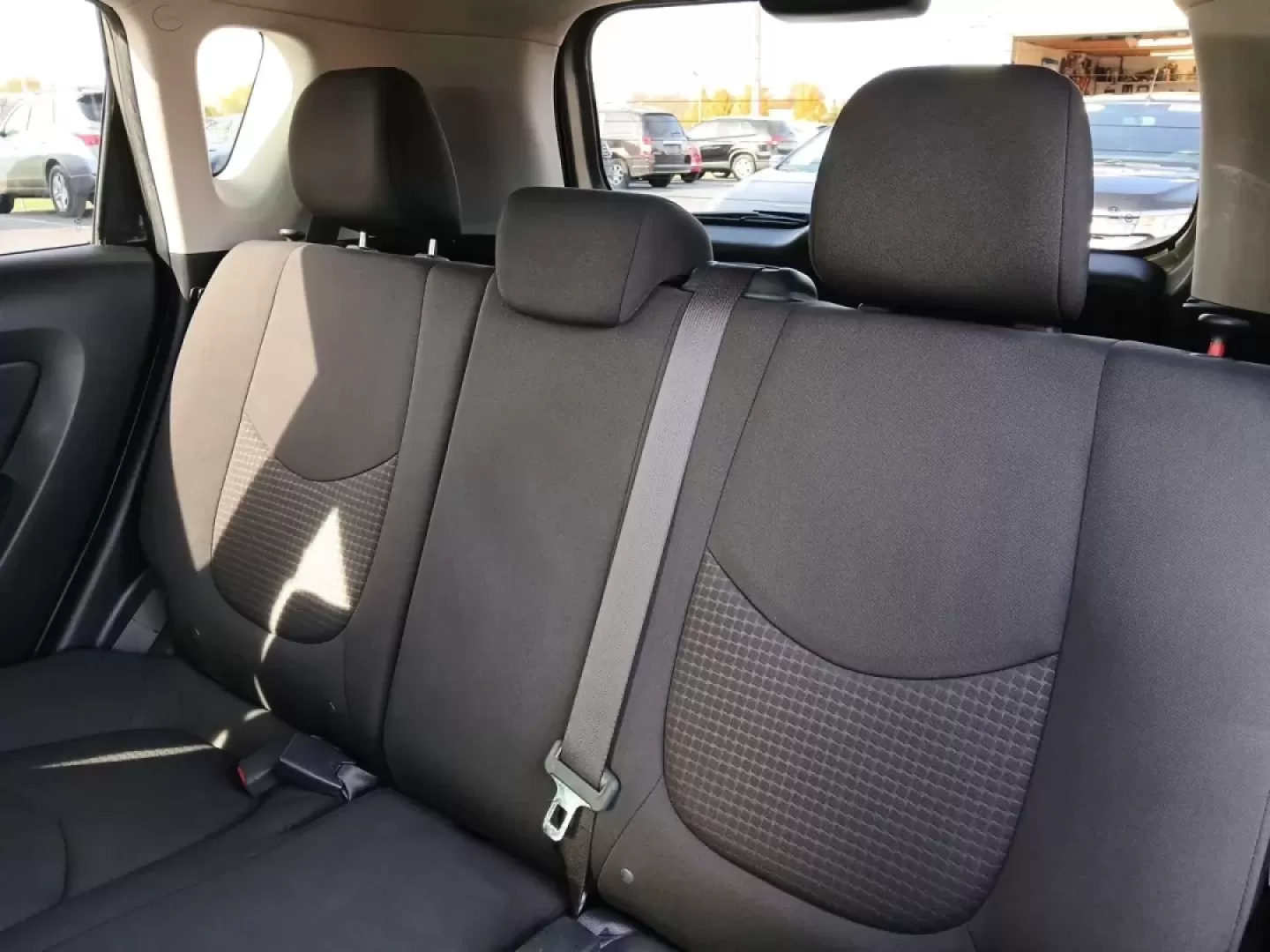 2013 Kia Soul Base (KNDJT2A58D7) with an 1.6L L4 DOHC 16V engine, 5-Speed Manual transmission, located at 1865 W 2nd St., Xenia, OH, 45385, (937) 372-7777, 39.681259, -83.961945 - **Discover the Perfect Wagon for Your Daily Adventures!** <br /> <br /> Are you looking for a versatile vehicle that can easily adapt to both your daily commutes and weekend getaways? Look no further than this 2013 Kia Soul, proudly offered by Jamestown Auto Sales, your trusted buy here pay here de - Photo#22