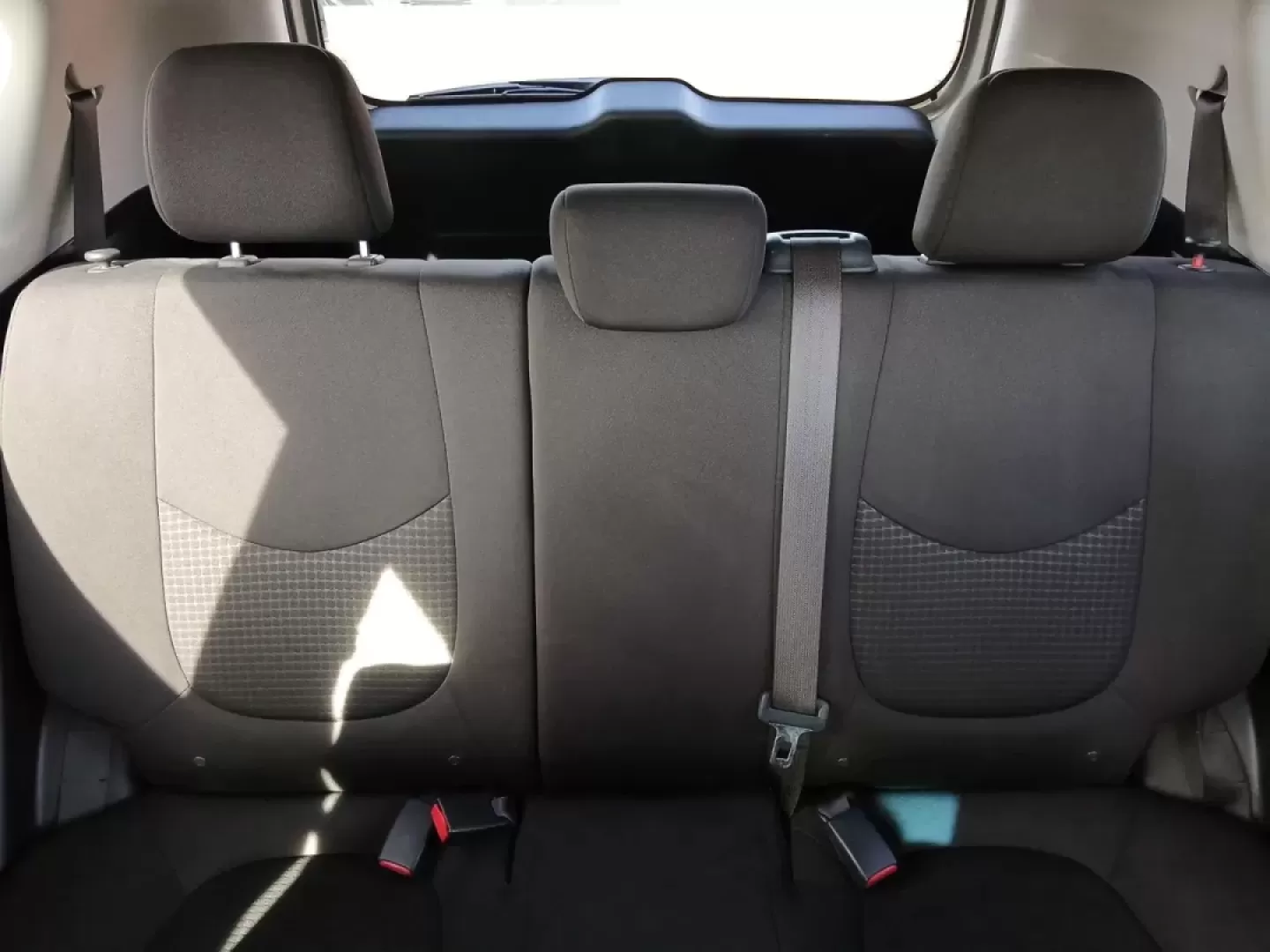 2013 Kia Soul Base (KNDJT2A58D7) with an 1.6L L4 DOHC 16V engine, 5-Speed Manual transmission, located at 1865 W 2nd St., Xenia, OH, 45385, (937) 372-7777, 39.681259, -83.961945 - **Discover the Perfect Wagon for Your Daily Adventures!** <br /> <br /> Are you looking for a versatile vehicle that can easily adapt to both your daily commutes and weekend getaways? Look no further than this 2013 Kia Soul, proudly offered by Jamestown Auto Sales, your trusted buy here pay here de - Photo#26