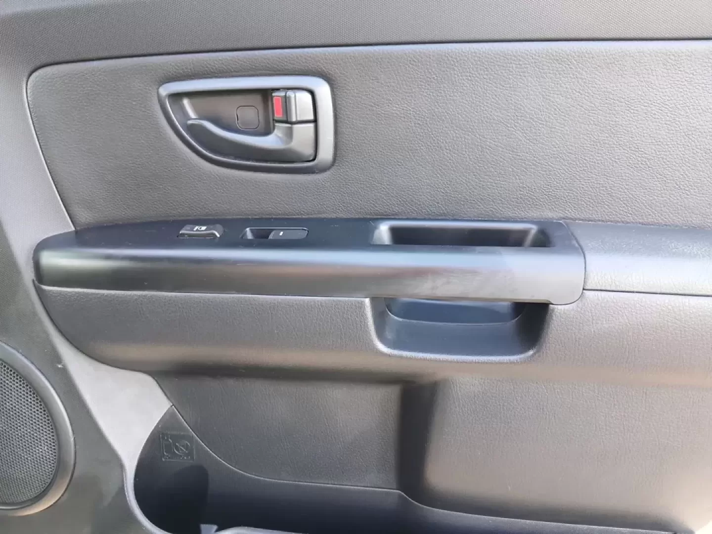 2013 Kia Soul Base (KNDJT2A58D7) with an 1.6L L4 DOHC 16V engine, 5-Speed Manual transmission, located at 1865 W 2nd St., Xenia, OH, 45385, (937) 372-7777, 39.681259, -83.961945 - **Discover the Perfect Wagon for Your Daily Adventures!** <br /> <br /> Are you looking for a versatile vehicle that can easily adapt to both your daily commutes and weekend getaways? Look no further than this 2013 Kia Soul, proudly offered by Jamestown Auto Sales, your trusted buy here pay here de - Photo#31