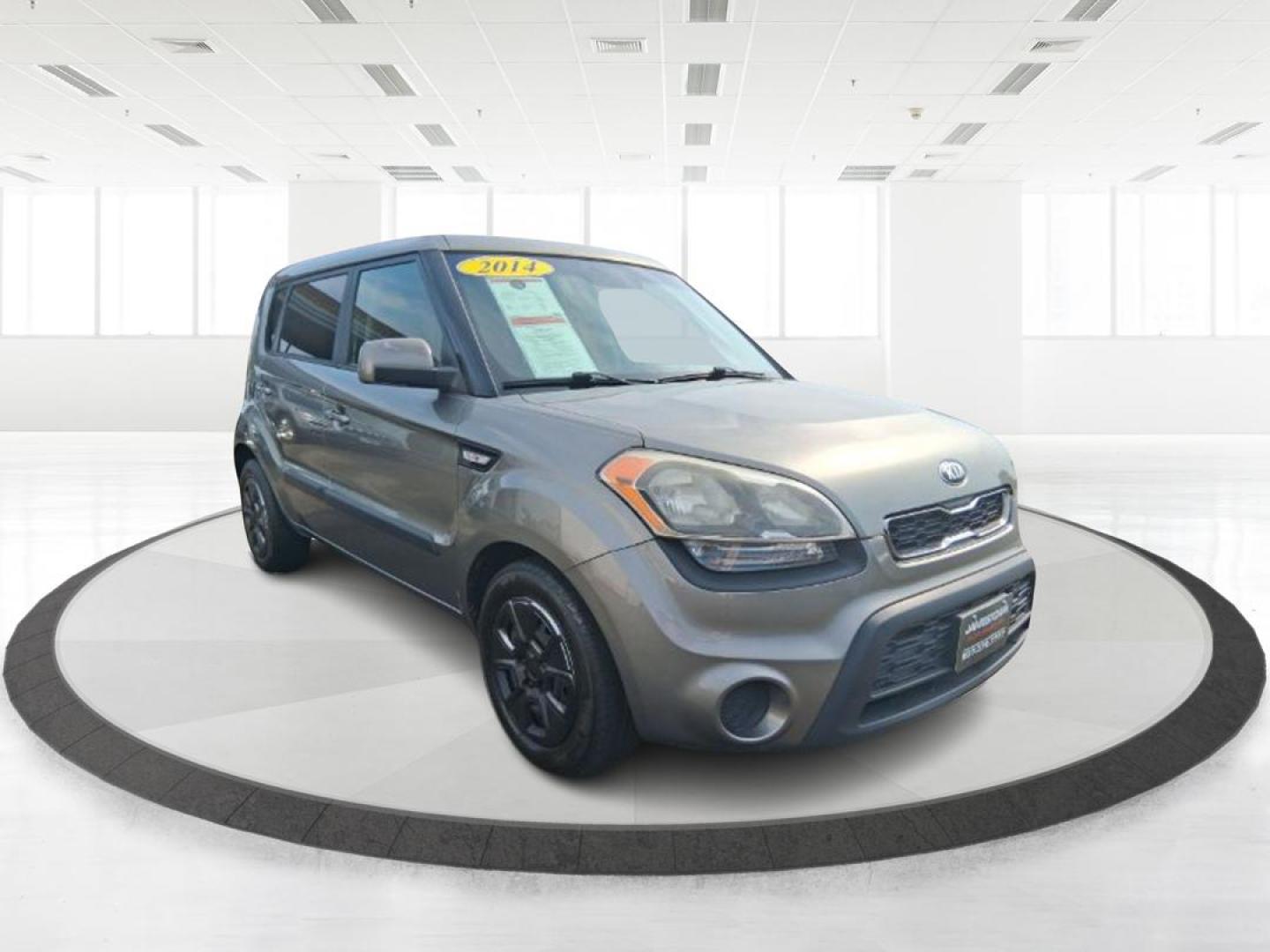 2013 Shadow Metallic Kia Soul Base (KNDJT2A58D7) with an 1.6L L4 DOHC 16V engine, 5-Speed Manual transmission, located at 1865 W 2nd St., Xenia, OH, 45385, (937) 372-7777, 39.681259, -83.961945 - Photo#0