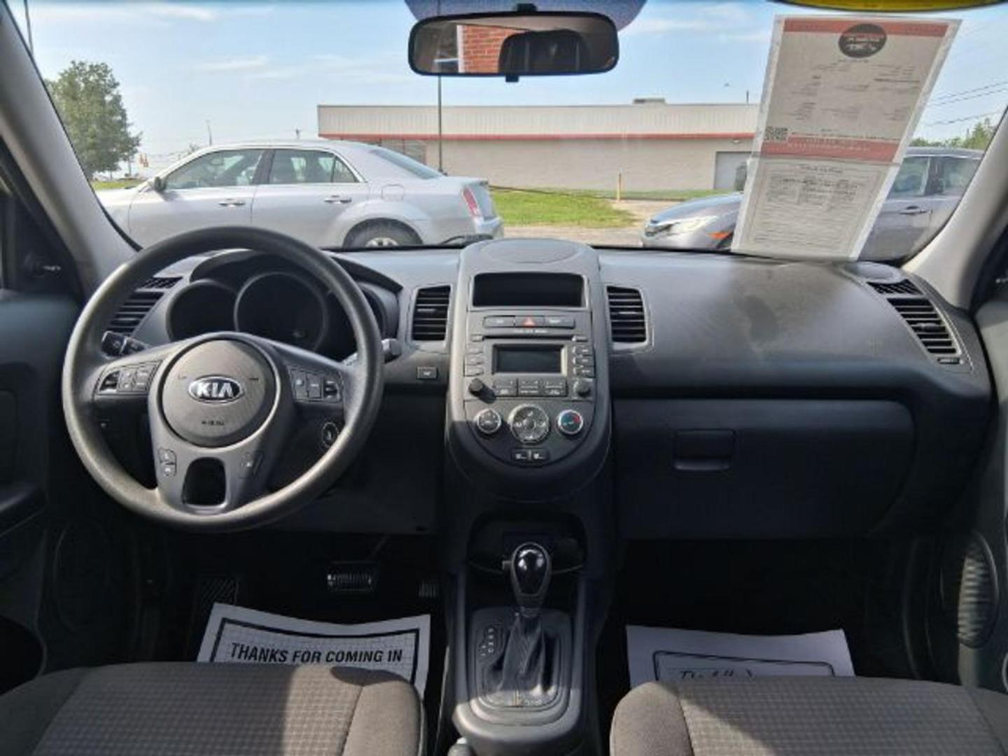 2013 Shadow Metallic Kia Soul Base (KNDJT2A58D7) with an 1.6L L4 DOHC 16V engine, 5-Speed Manual transmission, located at 1865 W 2nd St., Xenia, OH, 45385, (937) 372-7777, 39.681259, -83.961945 - Photo#7