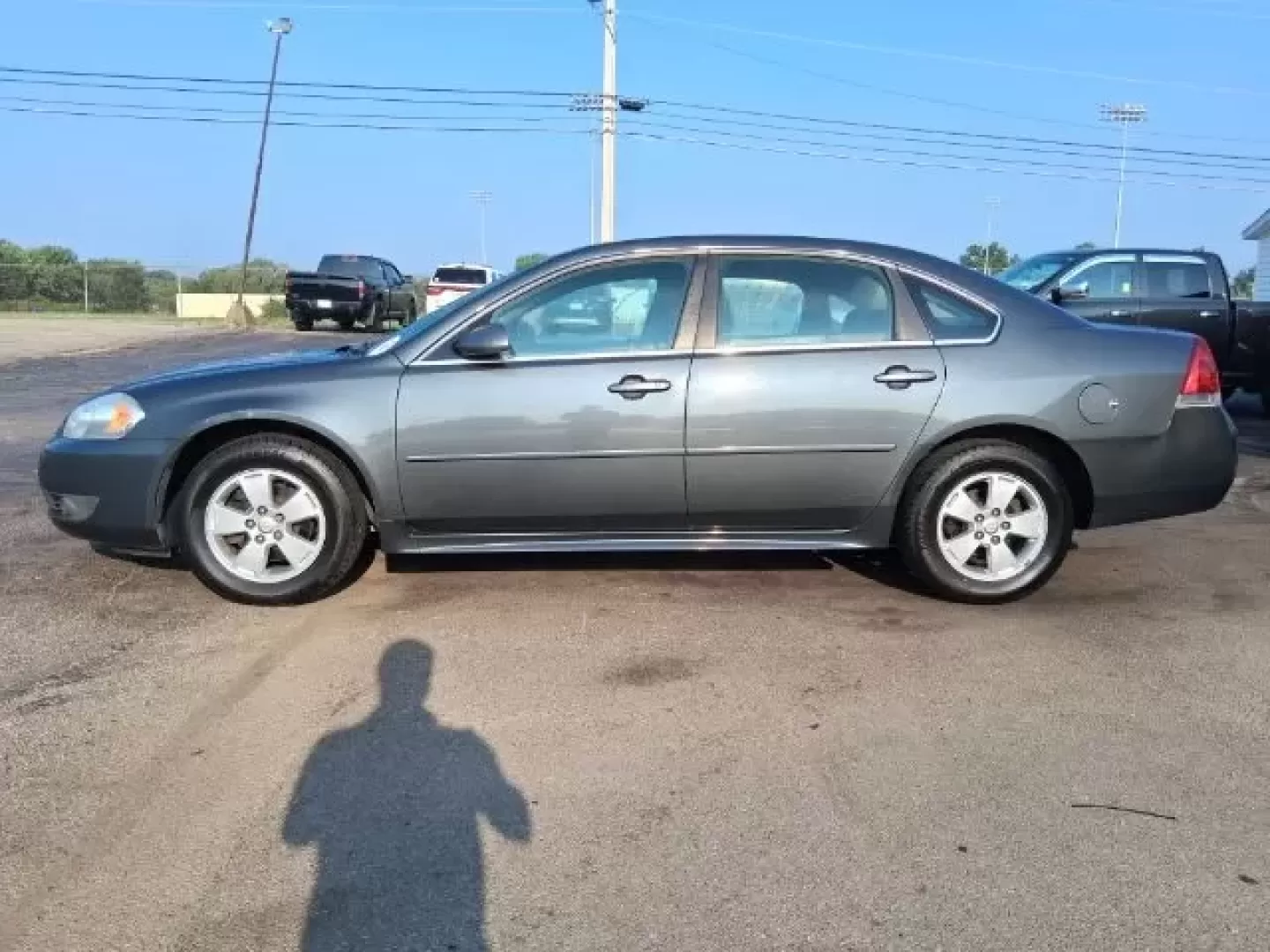 2010 Chevrolet Impala LT (2G1WB5EK1A1) with an 3.5L V-6 variable valve control engine, located at 1865 W 2nd St., Xenia, OH, 45385, (937) 372-7777, 39.681259, -83.961945 - **Unlock Your Next Adventure with the 2010 Chevrolet Impala LT at Jamestown Auto Sales!**<br /> <br /> Are you in the market for a reliable vehicle that fits your lifestyle perfectly? Whether you're commuting to work, taking the family on weekend road trips, or navigating the busy streets of Xenia, - Photo#2