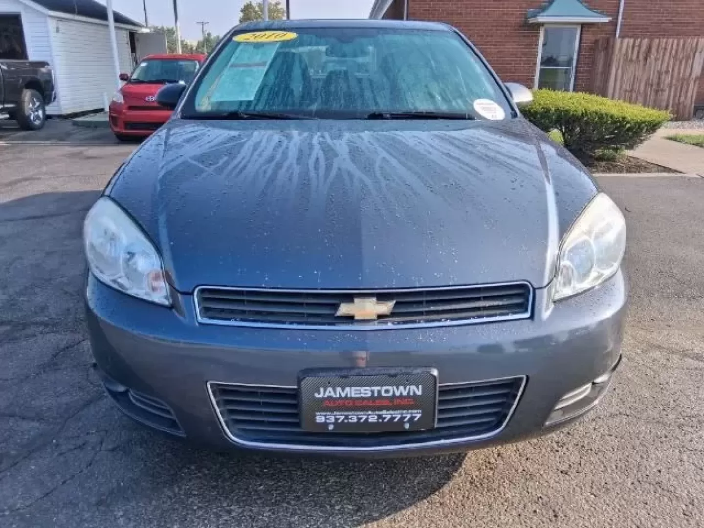 2010 Chevrolet Impala LT (2G1WB5EK1A1) with an 3.5L V-6 variable valve control engine, located at 1865 W 2nd St., Xenia, OH, 45385, (937) 372-7777, 39.681259, -83.961945 - **Unlock Your Next Adventure with the 2010 Chevrolet Impala LT at Jamestown Auto Sales!**<br /> <br /> Are you in the market for a reliable vehicle that fits your lifestyle perfectly? Whether you're commuting to work, taking the family on weekend road trips, or navigating the busy streets of Xenia, - Photo#4