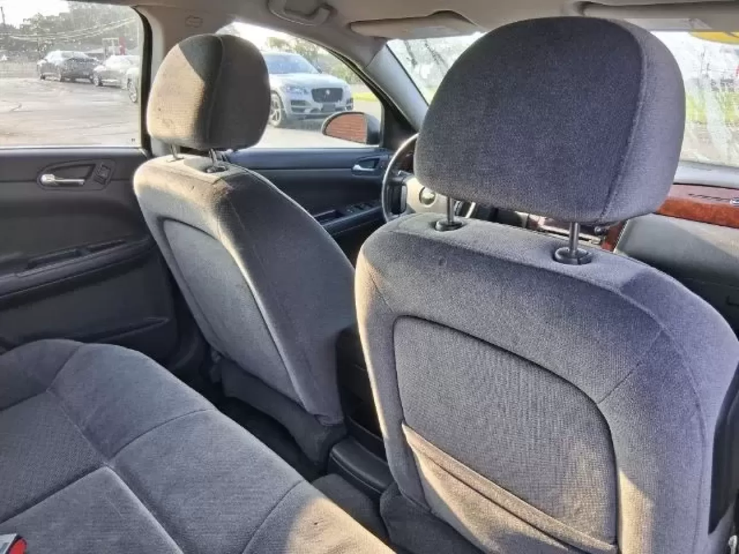 2010 Chevrolet Impala LT (2G1WB5EK1A1) with an 3.5L V-6 variable valve control engine, located at 1865 W 2nd St., Xenia, OH, 45385, (937) 372-7777, 39.681259, -83.961945 - **Unlock Your Next Adventure with the 2010 Chevrolet Impala LT at Jamestown Auto Sales!**<br /> <br /> Are you in the market for a reliable vehicle that fits your lifestyle perfectly? Whether you're commuting to work, taking the family on weekend road trips, or navigating the busy streets of Xenia, - Photo#10