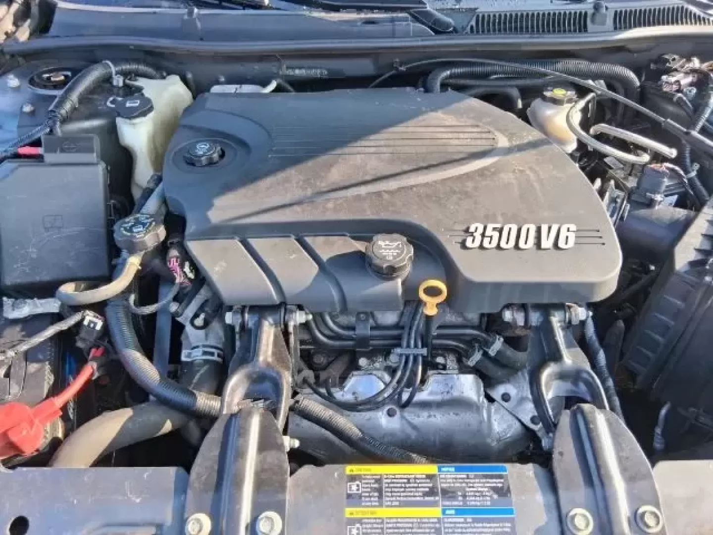 2010 Chevrolet Impala LT (2G1WB5EK1A1) with an 3.5L V-6 variable valve control engine, located at 1865 W 2nd St., Xenia, OH, 45385, (937) 372-7777, 39.681259, -83.961945 - **Unlock Your Next Adventure with the 2010 Chevrolet Impala LT at Jamestown Auto Sales!**<br /> <br /> Are you in the market for a reliable vehicle that fits your lifestyle perfectly? Whether you're commuting to work, taking the family on weekend road trips, or navigating the busy streets of Xenia, - Photo#12