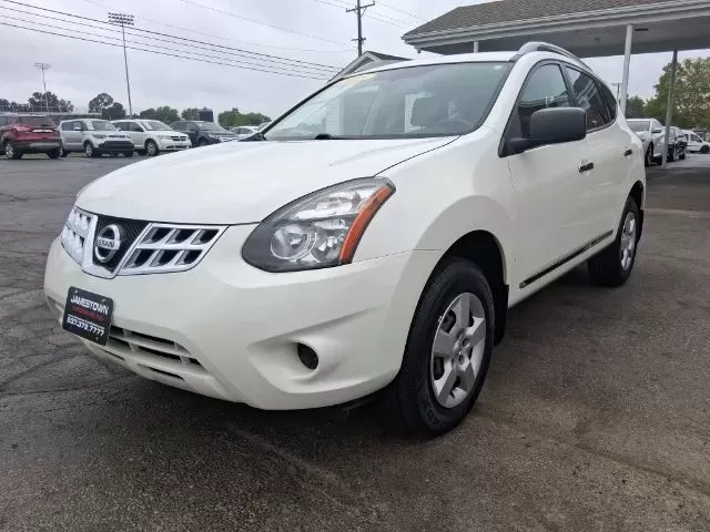 2015 Nissan Rogue S (JN8AS5MV1FW) with an 2.5L I-4 DOHC engine, located at 1865 W 2nd St., Xenia, OH, 45385, (937) 372-7777, 39.681259, -83.961945 - Explore new horizons and elevate your daily drives with the 2015 Nissan Rogue S! Whether you're a growing family searching for a reliable SUV, a commuter needing a comfortable ride, or a weekend adventurer exploring the scenic trails of Ohio, this versatile vehicle checks all the boxes. At Jamestown - Photo#1