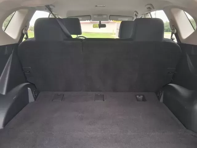 2015 Nissan Rogue S (JN8AS5MV1FW) with an 2.5L I-4 DOHC engine, located at 1865 W 2nd St., Xenia, OH, 45385, (937) 372-7777, 39.681259, -83.961945 - Explore new horizons and elevate your daily drives with the 2015 Nissan Rogue S! Whether you're a growing family searching for a reliable SUV, a commuter needing a comfortable ride, or a weekend adventurer exploring the scenic trails of Ohio, this versatile vehicle checks all the boxes. At Jamestown - Photo#11