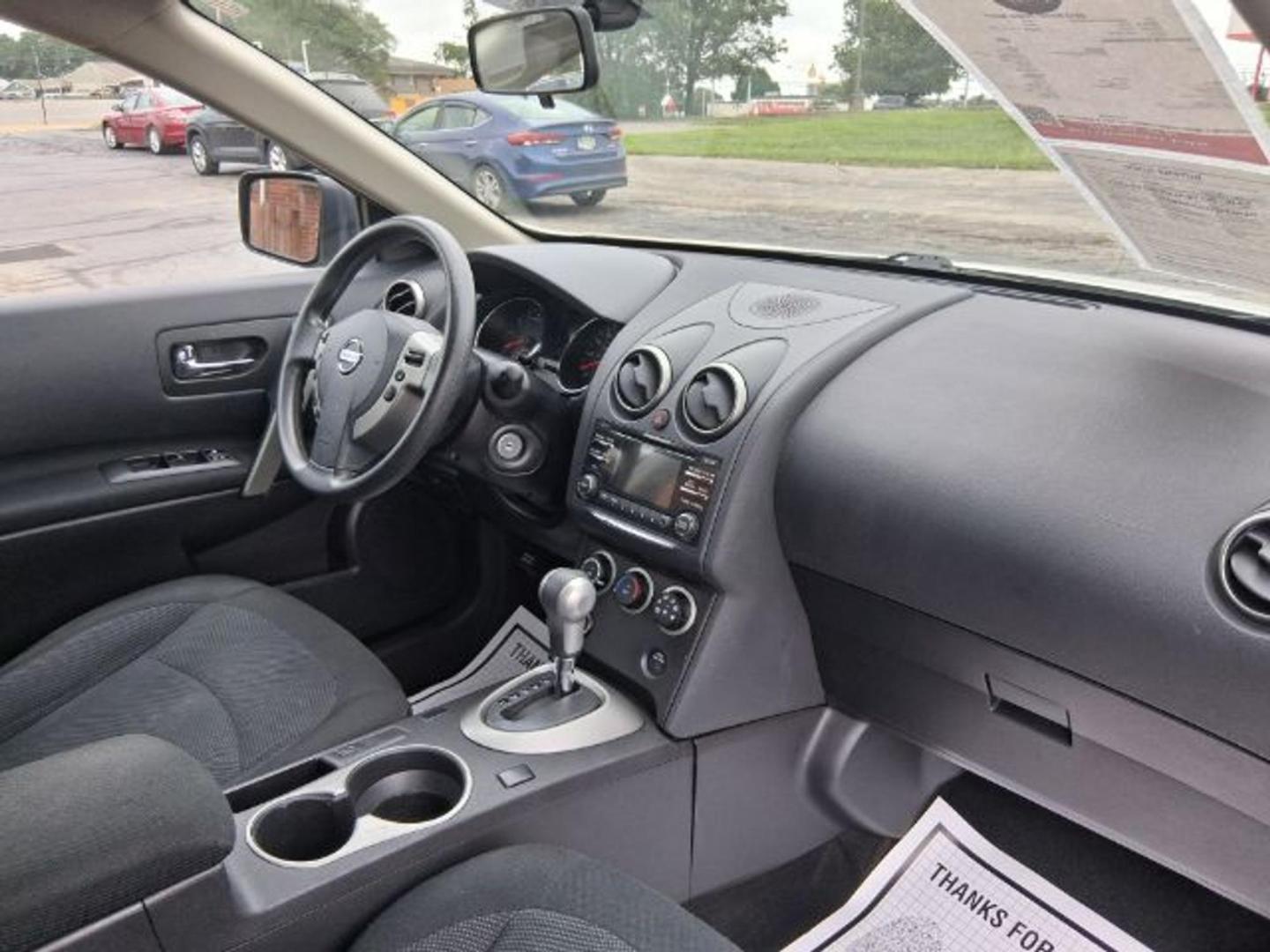 2015 Pearl White Nissan Rogue Select S (JN8AS5MV1FW) with an 2.5L I-4 DOHC engine, located at 1865 W 2nd St., Xenia, OH, 45385, (937) 372-7777, 39.681259, -83.961945 - Photo#8