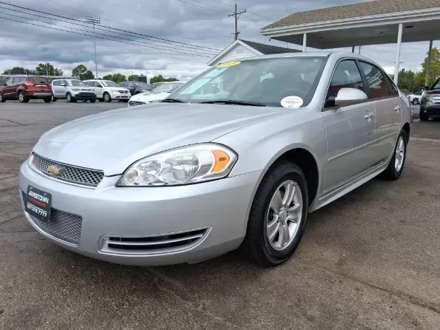 2013 Chevrolet Impala LS (2G1WA5E34D1) with an 3.6L V-6 gasoline direct injection engine, located at 1865 W 2nd St., Xenia, OH, 45385, (937) 372-7777, 39.681259, -83.961945 - ### Experience Comfort and Reliability with this 2013 Chevrolet Impala LS Perfect for Your Daily Drive!<br /> <br /> Are you on the lookout for a reliable sedan that blends comfort, style, and affordability? The 2013 Chevrolet Impala LS might just be the perfect fit for your lifestyle, whether you' - Photo#1