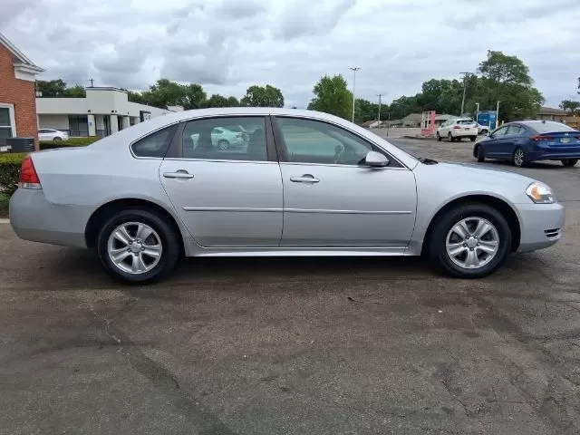 2013 Chevrolet Impala LS (2G1WA5E34D1) with an 3.6L V-6 gasoline direct injection engine, located at 1865 W 2nd St., Xenia, OH, 45385, (937) 372-7777, 39.681259, -83.961945 - ### Experience Comfort and Reliability with this 2013 Chevrolet Impala LS Perfect for Your Daily Drive!<br /> <br /> Are you on the lookout for a reliable sedan that blends comfort, style, and affordability? The 2013 Chevrolet Impala LS might just be the perfect fit for your lifestyle, whether you' - Photo#3