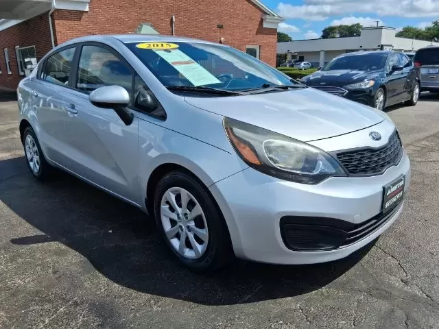 2015 Kia Rio LX's photo