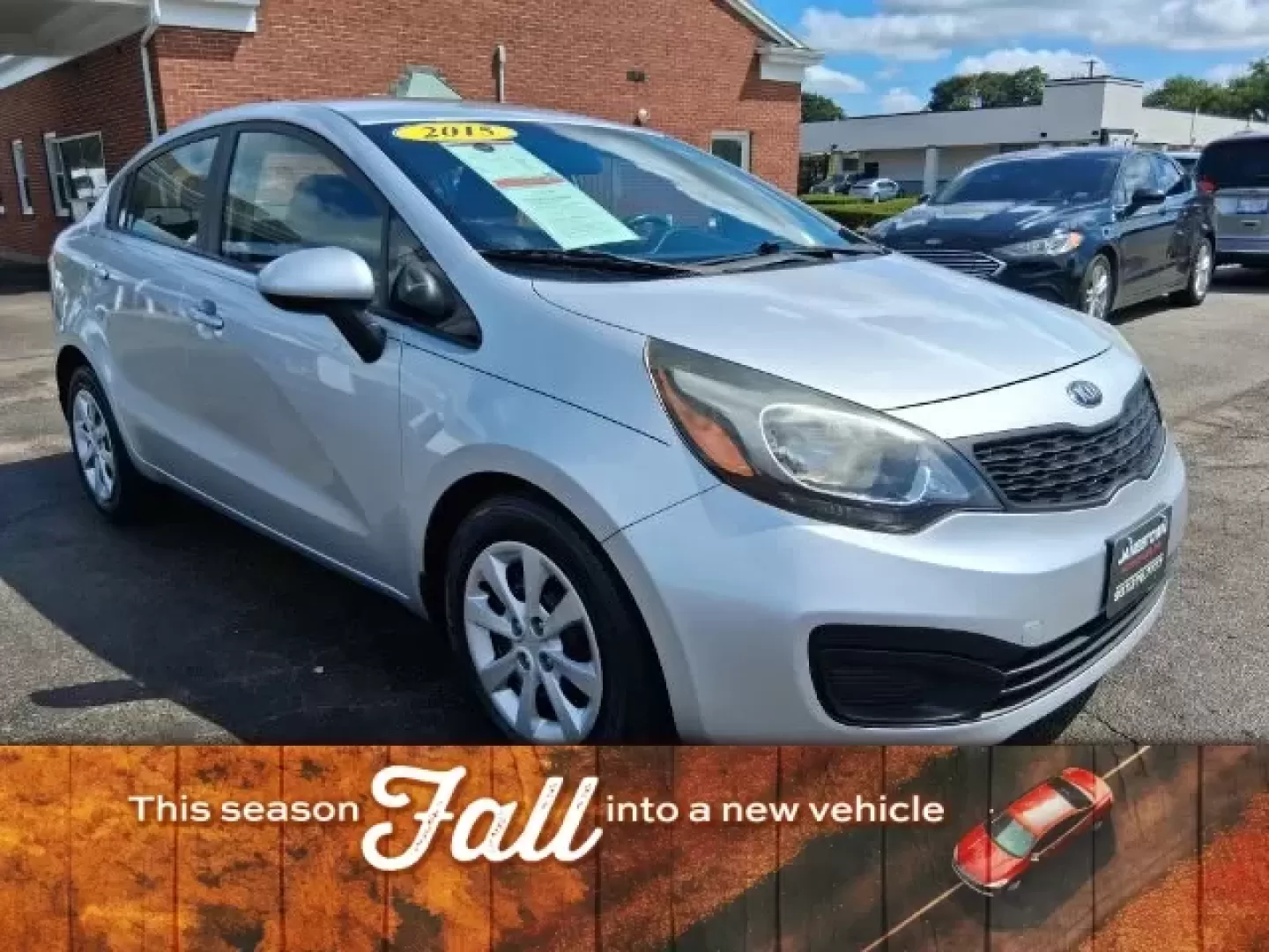 2015 Kia Rio LX (KNADM4A30F6) with an Gamma 1.6L I-4 gasoline direct injection engine, located at 1865 W 2nd St., Xenia, OH, 45385, (937) 372-7777, 39.681259, -83.961945 - **Discover the Perfect Commuter Sedan at Jamestown Auto Sales in Xenia!**<br /> <br /> Are you on the hunt for a reliable and budget-friendly vehicle that fits perfectly into your busy lifestyle? Meet the 2015 Kia Rio LX, a sedan designed to blend comfort, efficiency, and style, making it a fantasti - Photo#0