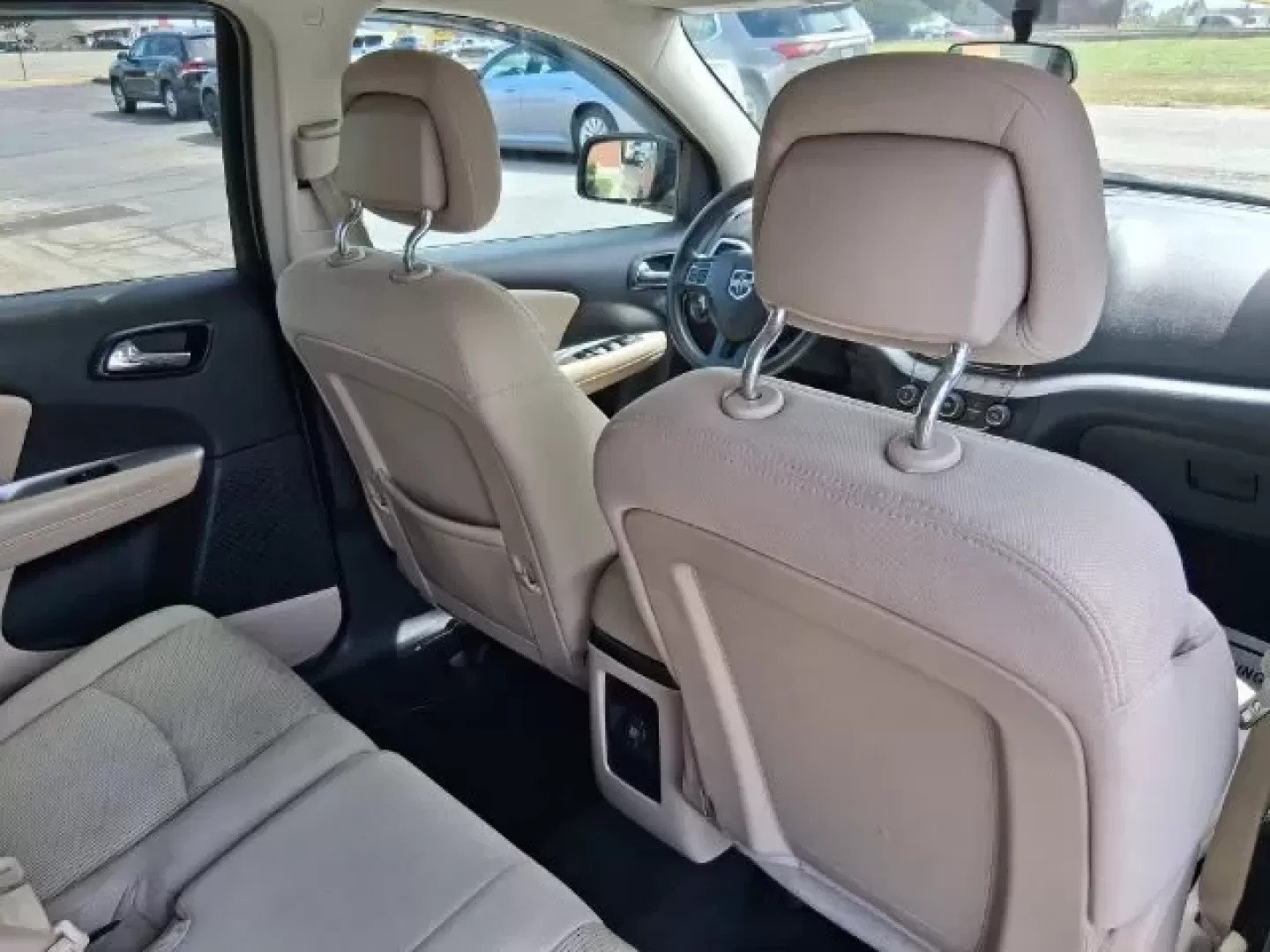 2011 Dodge Journey Mainstreet (3D4PG1FGXBT) with an 3.6L V-6 DOHC engine, located at 1865 W 2nd St., Xenia, OH, 45385, (937) 372-7777, 39.681259, -83.961945 - **Unlock Your Adventurous Family Lifestyle with the 2011 Dodge Journey from Jamestown Auto Sales!**<br /> <br /> Are you in search of a reliable, spacious SUV that fits your family's active lifestyle? Look no further than the 2011 Dodge Journey Mainstreet, available now at Jamestown Auto Sales in Xe - Photo#10