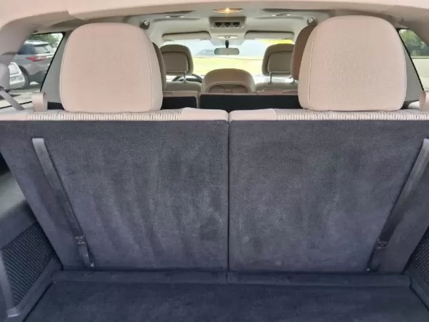 2011 Dodge Journey Mainstreet (3D4PG1FGXBT) with an 3.6L V-6 DOHC engine, located at 1865 W 2nd St., Xenia, OH, 45385, (937) 372-7777, 39.681259, -83.961945 - **Unlock Your Adventurous Family Lifestyle with the 2011 Dodge Journey from Jamestown Auto Sales!**<br /> <br /> Are you in search of a reliable, spacious SUV that fits your family's active lifestyle? Look no further than the 2011 Dodge Journey Mainstreet, available now at Jamestown Auto Sales in Xe - Photo#11