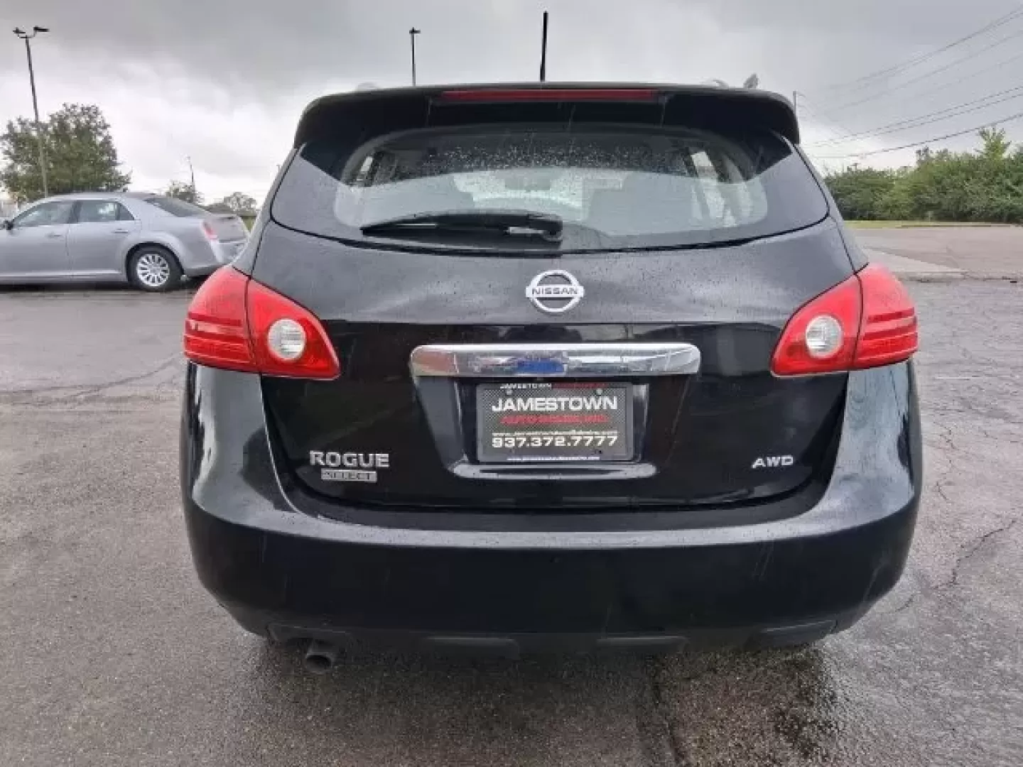 2014 Nissan Rogue S AWD (JN8AS5MV3EW) with an 2.5L L4 DOHC 16V engine, Continuously Variable Transmission transmission, located at 1865 W 2nd St., Xenia, OH, 45385, (937) 372-7777, 39.681259, -83.961945 - Are you in need of a versatile and dependable vehicle that can adapt to your ever-changing lifestyle? Look no further than this 2014 Nissan Rogue S AWD, available now at Jamestown Auto Sales in Xenia, OH. Whether you're a busy professional with long commutes, a growing family needing extra space, or - Photo#5