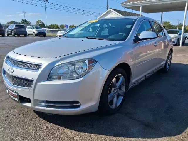 2011 Chevrolet Malibu 1LT (1G1ZC5E1XBF) with an Ecotec 2.4L I-4 DOHC engine, located at 1865 W 2nd St., Xenia, OH, 45385, (937) 372-7777, 39.681259, -83.961945 - **Discover Your Perfect Commuter Companion: 2011 Chevrolet Malibu 1LT at Jamestown Auto Sales!**<br /> <br /> Are you searching for a reliable vehicle that fits seamlessly into your daily routine? Look no further than this stunning 2011 Chevrolet Malibu 1LT, ideal for anyone seeking a dependable rid - Photo#1
