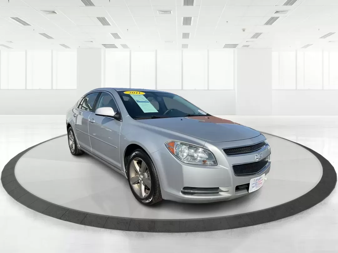 2011 Chevrolet Malibu 1LT (1G1ZC5E1XBF) with an Ecotec 2.4L I-4 DOHC engine, located at 1865 W 2nd St., Xenia, OH, 45385, (937) 372-7777, 39.681259, -83.961945 - **Discover Your Perfect Commuter Companion: 2011 Chevrolet Malibu 1LT at Jamestown Auto Sales!**<br /> <br /> Are you searching for a reliable vehicle that fits seamlessly into your daily routine? Look no further than this stunning 2011 Chevrolet Malibu 1LT, ideal for anyone seeking a dependable rid - Photo#13