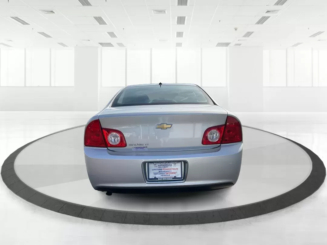 2011 Chevrolet Malibu 1LT (1G1ZC5E1XBF) with an Ecotec 2.4L I-4 DOHC engine, located at 1865 W 2nd St., Xenia, OH, 45385, (937) 372-7777, 39.681259, -83.961945 - **Discover Your Perfect Commuter Companion: 2011 Chevrolet Malibu 1LT at Jamestown Auto Sales!**<br /> <br /> Are you searching for a reliable vehicle that fits seamlessly into your daily routine? Look no further than this stunning 2011 Chevrolet Malibu 1LT, ideal for anyone seeking a dependable rid - Photo#16