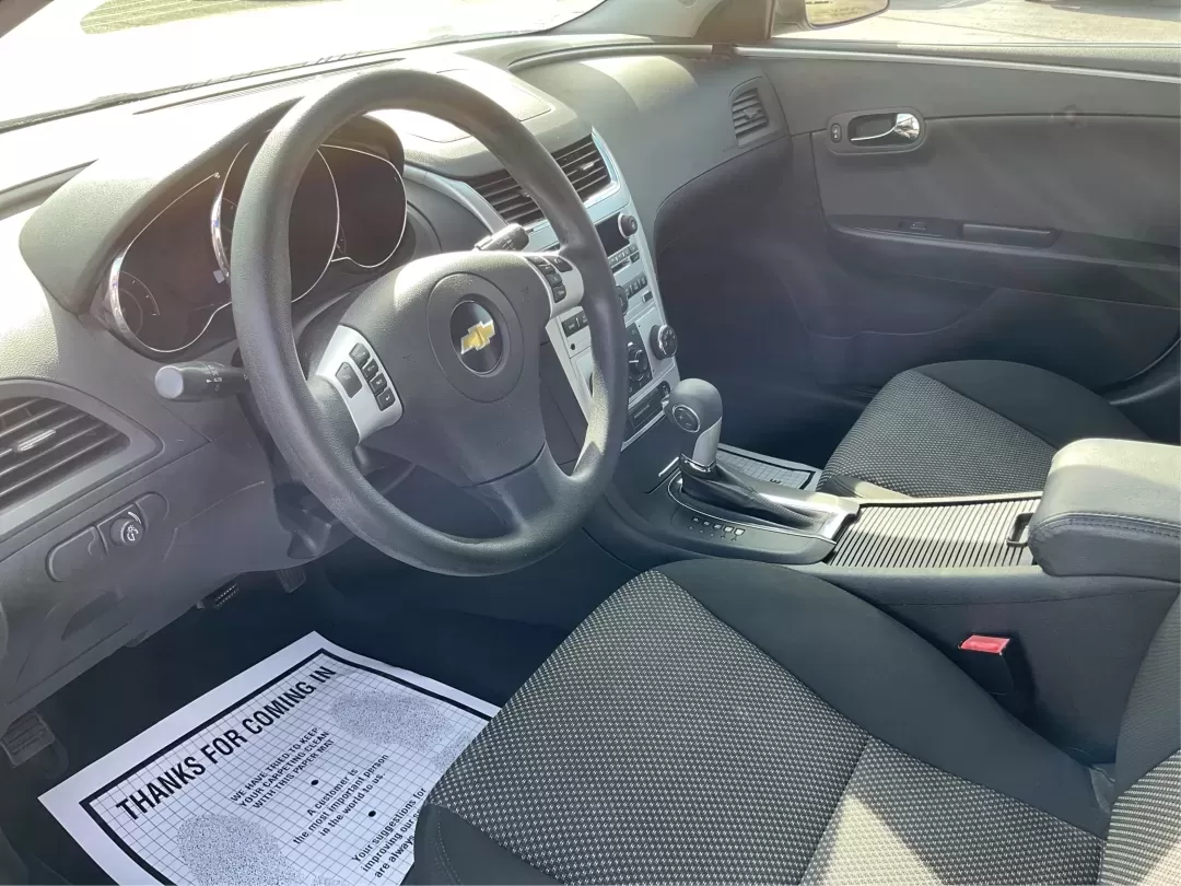 2011 Chevrolet Malibu 1LT (1G1ZC5E1XBF) with an Ecotec 2.4L I-4 DOHC engine, located at 1865 W 2nd St., Xenia, OH, 45385, (937) 372-7777, 39.681259, -83.961945 - **Discover Your Perfect Commuter Companion: 2011 Chevrolet Malibu 1LT at Jamestown Auto Sales!**<br /> <br /> Are you searching for a reliable vehicle that fits seamlessly into your daily routine? Look no further than this stunning 2011 Chevrolet Malibu 1LT, ideal for anyone seeking a dependable rid - Photo#22