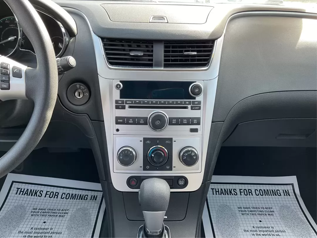 2011 Chevrolet Malibu 1LT (1G1ZC5E1XBF) with an Ecotec 2.4L I-4 DOHC engine, located at 1865 W 2nd St., Xenia, OH, 45385, (937) 372-7777, 39.681259, -83.961945 - **Discover Your Perfect Commuter Companion: 2011 Chevrolet Malibu 1LT at Jamestown Auto Sales!**<br /> <br /> Are you searching for a reliable vehicle that fits seamlessly into your daily routine? Look no further than this stunning 2011 Chevrolet Malibu 1LT, ideal for anyone seeking a dependable rid - Photo#26