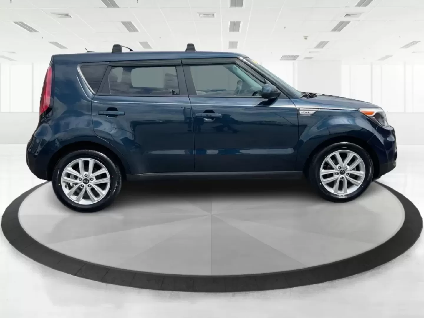 2017 Kia Soul + (KNDJP3A58H7) with an 2L I-4 gasoline direct injection engine, located at 1865 W 2nd St., Xenia, OH, 45385, (937) 372-7777, 39.681259, -83.961945 - **Discover Your Next Adventure with this 2017 Kia Soul at Jamestown Auto Sales!**<br /> <br /> Whether you're a daily commuter navigating the streets of Xenia or a weekend adventurer ready to explore the scenic countryside, this striking 2017 Kia Soul in Mysterious Blue is the perfect vehicle to ele - Photo#14