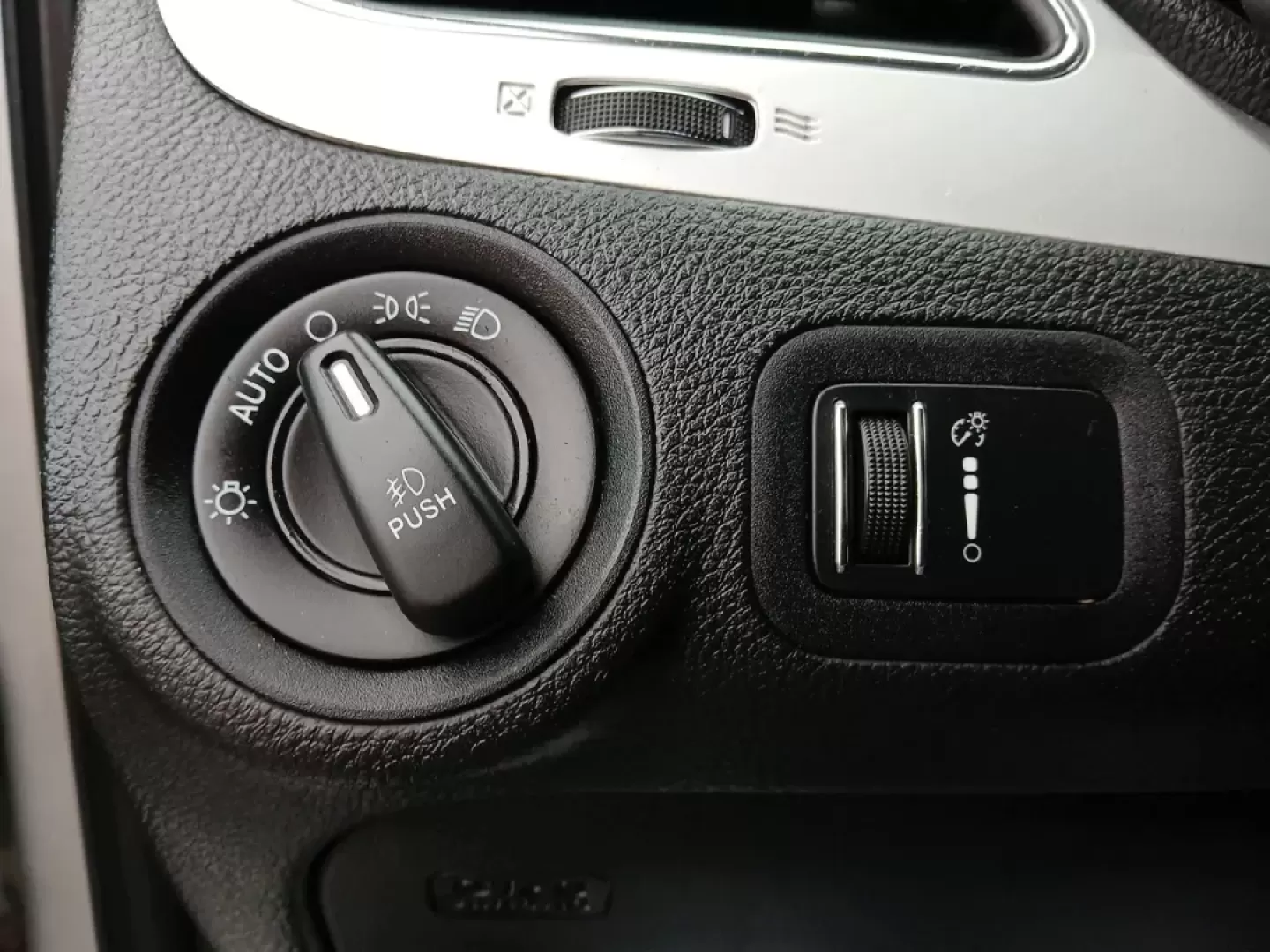 2013 Dodge Journey Crew (3C4PDCDG9DT) with an 3.6L V6 DOHC 24V engine, 6-Speed Automatic transmission, located at 1865 W 2nd St., Xenia, OH, 45385, (937) 372-7777, 39.681259, -83.961945 - **Discover Your Next Adventure with the 2013 Dodge Journey at Jamestown Auto Sales!**<br /> <br /> Are you ready to elevate your family road trips or weekend getaways? The 2013 Dodge Journey, available now at Jamestown Auto Sales, is the versatile SUV you've been searching for. With ample space, cut - Photo#30